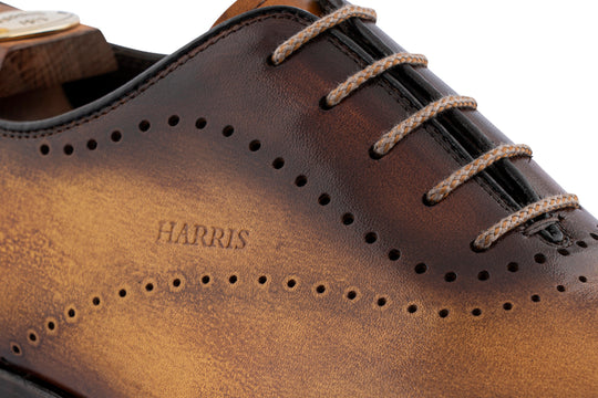 Francesina in pelle dipinta a mano