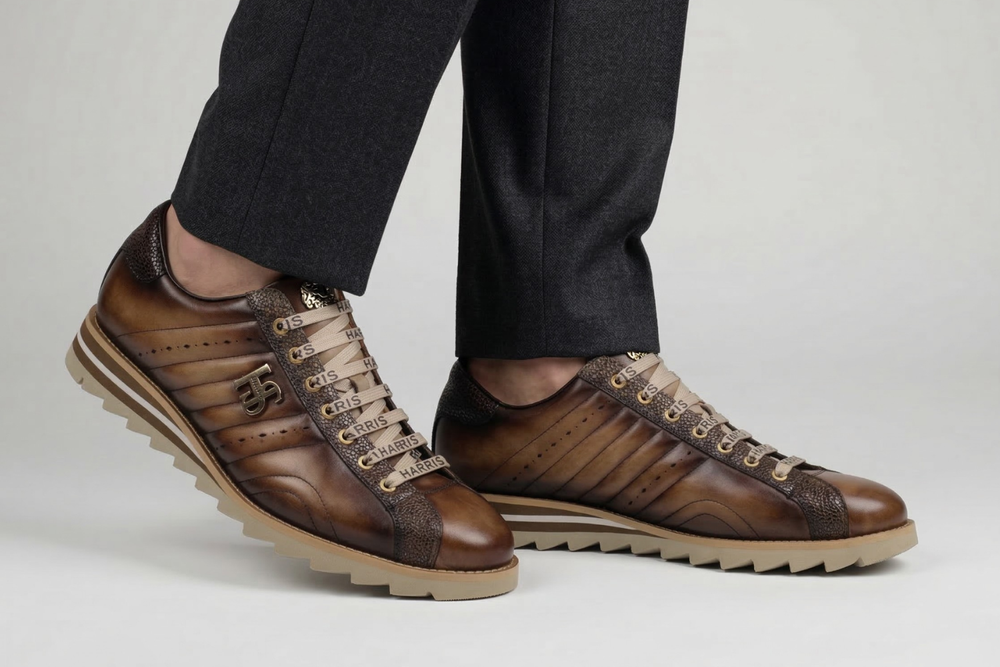 Comfort sneakers in hand-painted leather