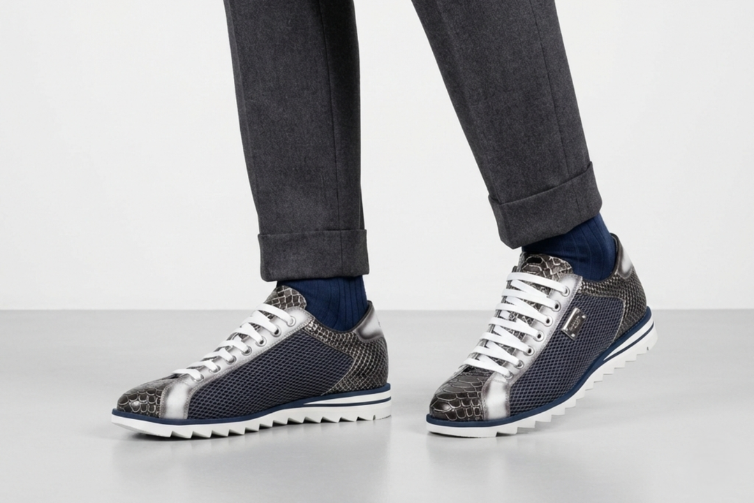 Sneakers effetto Pitone e traforato