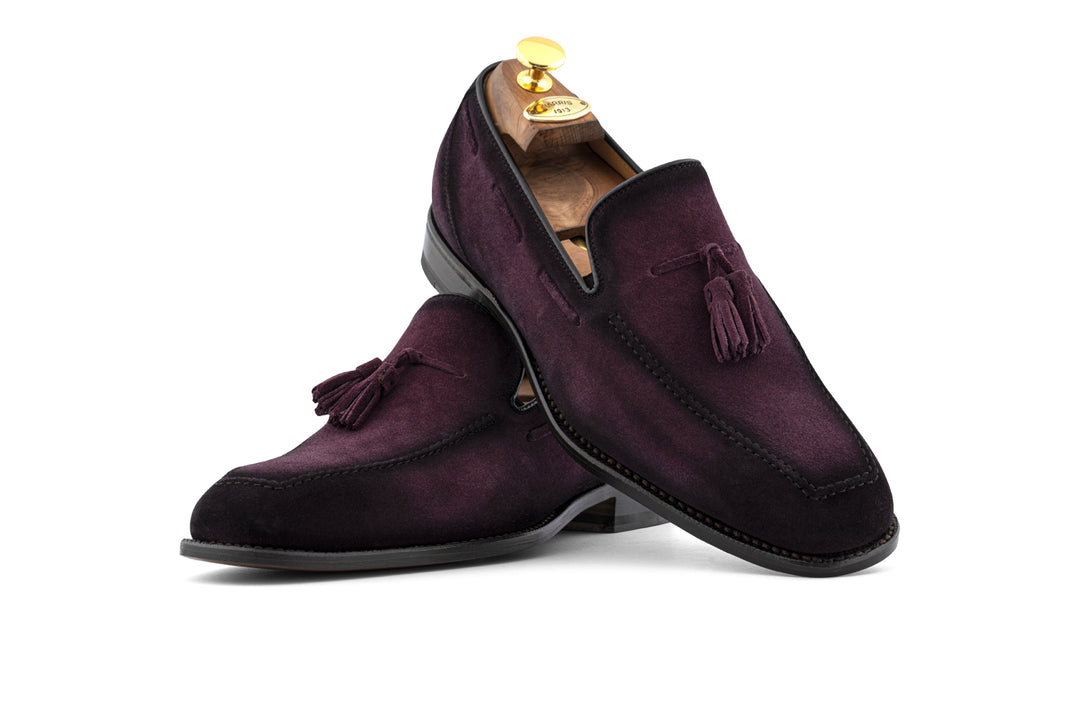 Mocasín con pompón en ante decolorado a mano