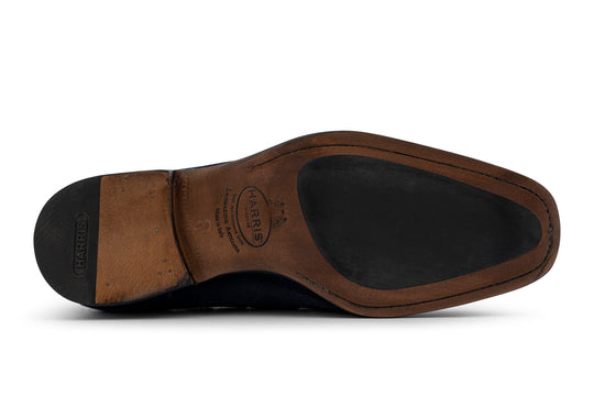 Mocassin à pompon en daim teinté à la main