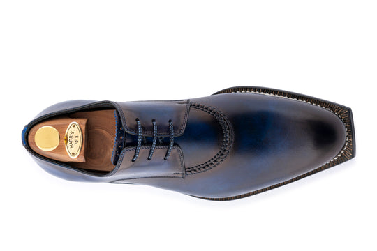 Derby dipinto a mano con lavorazione Norvegese