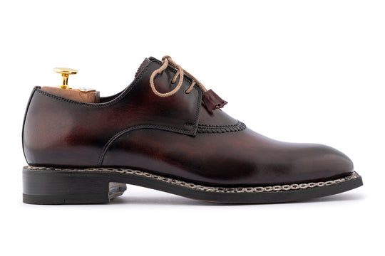 Derby dipinto a mano con lavorazione Norvegese