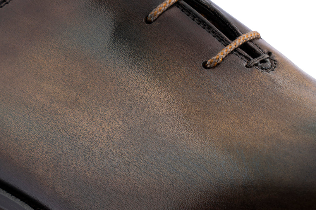 Handbemalte Brogues mit Handnaht