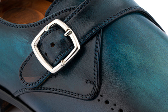 Boucle unique peinte à la main