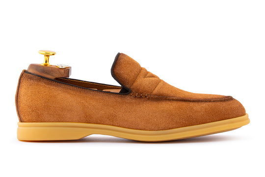 Mocassino in suede e suola in gomma