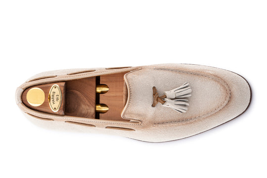 Mocassino in suede con pon pon