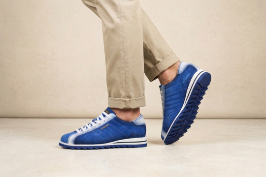 Sneakers in suede e pelle sfumata Bluette