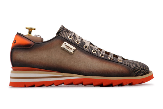 Textured and suede effect sneakers