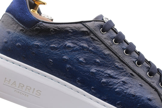 Sneakers aus bedrucktem Leder mit Straußeneffekt