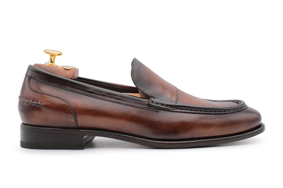 Leather loafer