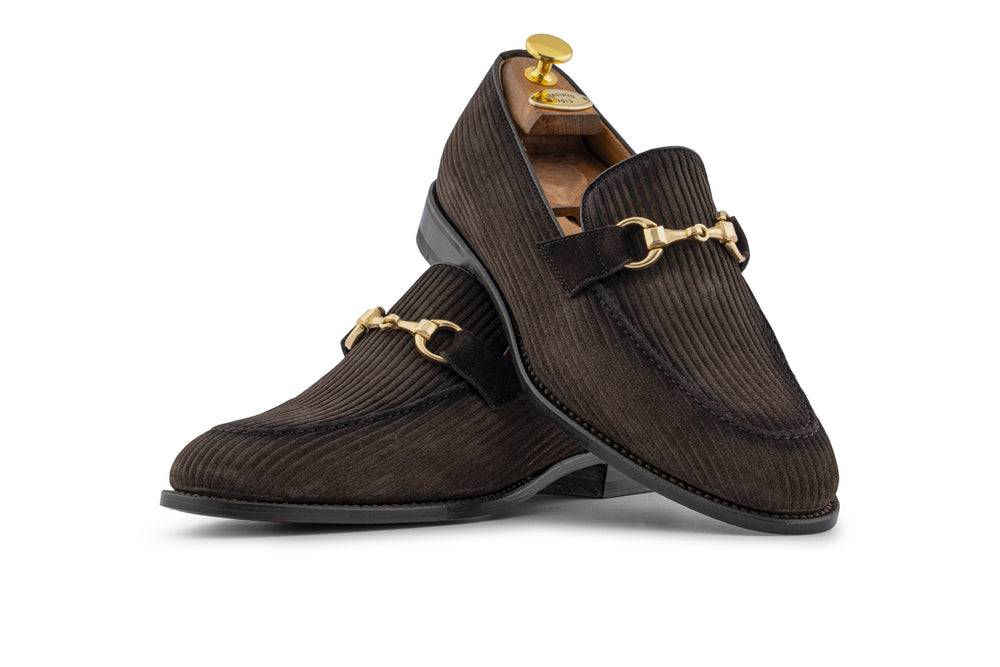 Mocassino in suede con passante