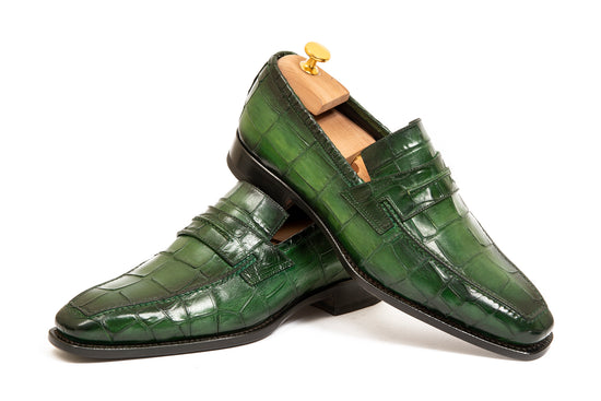 Leather moccasin